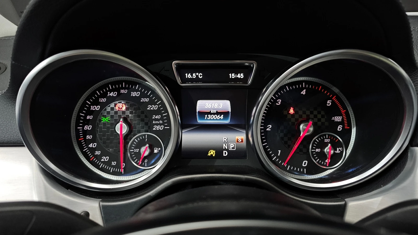 Mercedes-Benz GLE 350 4Matic * 360 * ПОДГРЕВИ * HARMAN KARDON * ЛЮК, снимка 8 - Автомобили и джипове - 55202014