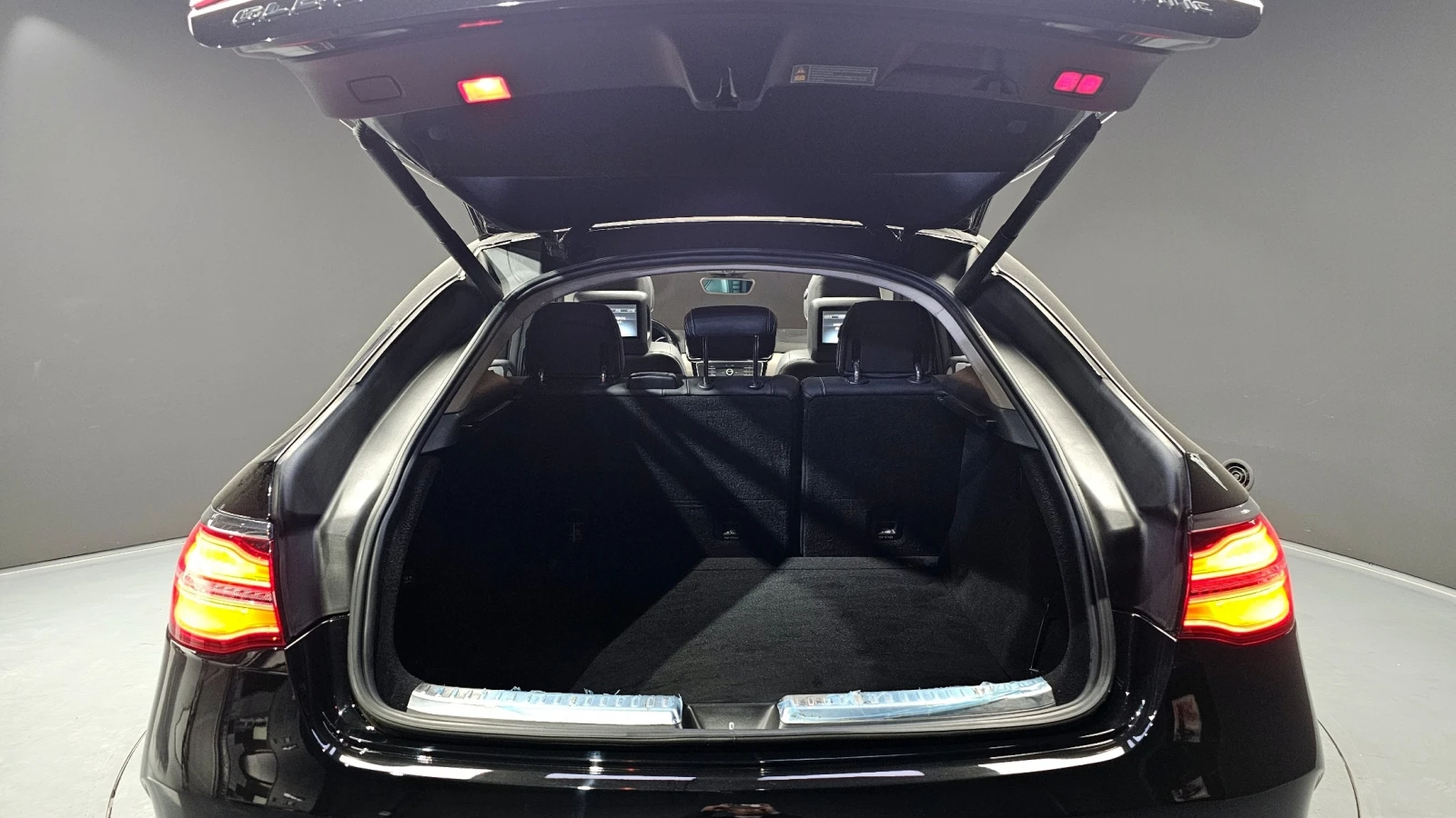Mercedes-Benz GLE 350 4Matic * 360 * ПОДГРЕВИ * HARMAN KARDON * ЛЮК, снимка 5 - Автомобили и джипове - 55202014