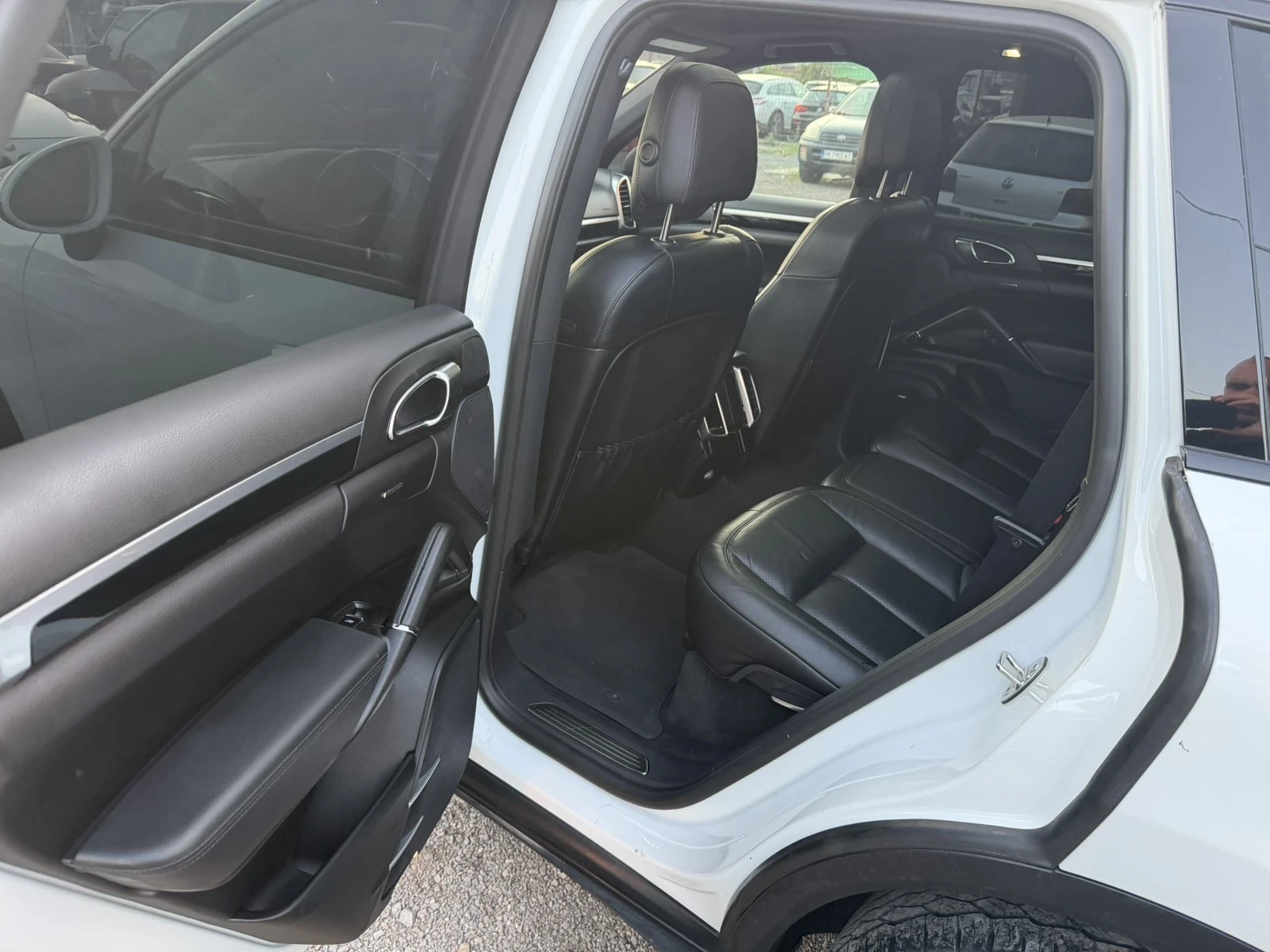 Porsche Cayenne, снимка 11 - Автомобили и джипове - 55581901