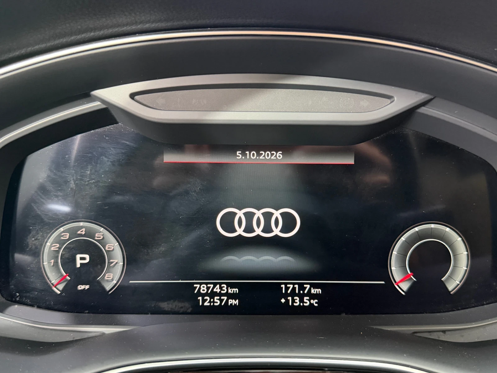 Audi Q8 Progressiv 55 TFSI quattro, снимка 14 - Автомобили и джипове - 56395679