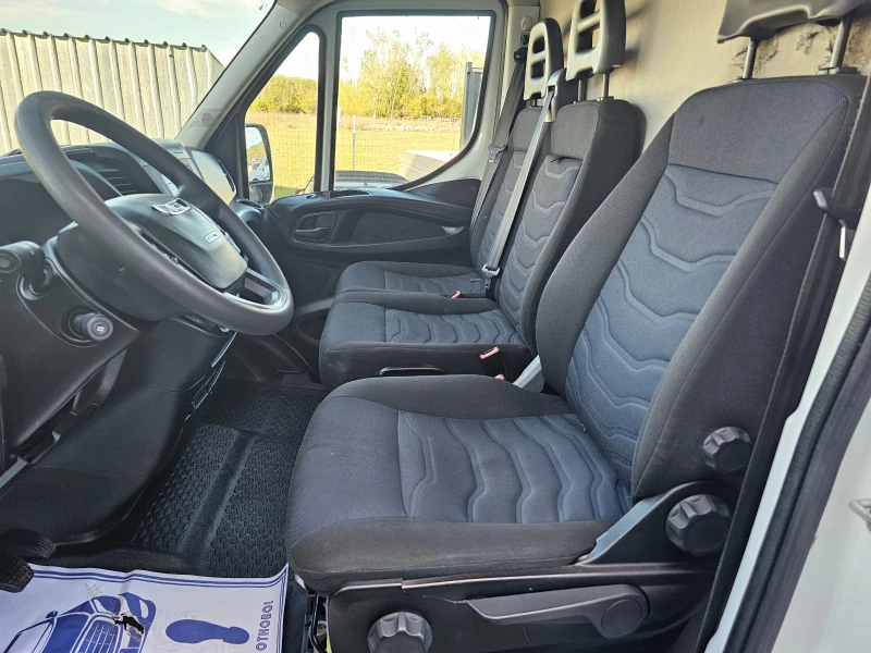 Iveco 35c15 3, 0D  ДЪЛГА БАЗА ! ! КЛИМАТРОНИК !! , снимка 13 - Бусове и автобуси - 47558125