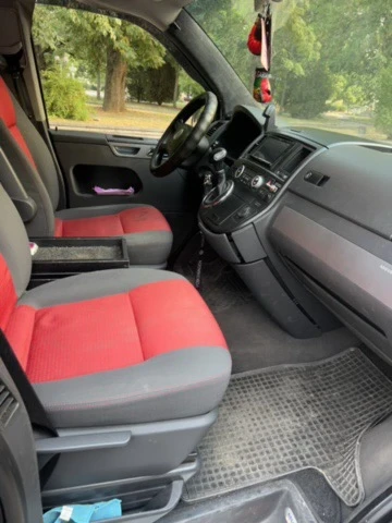 VW Multivan Спешно, снимка 6 - Бусове и автобуси - 53939938