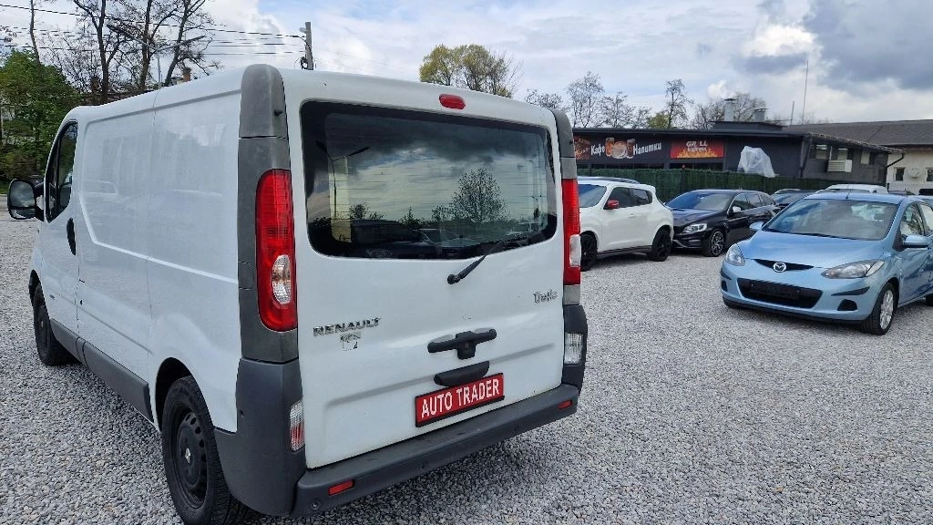 Renault Trafic 2.0DCI-115кс. - изображение 10