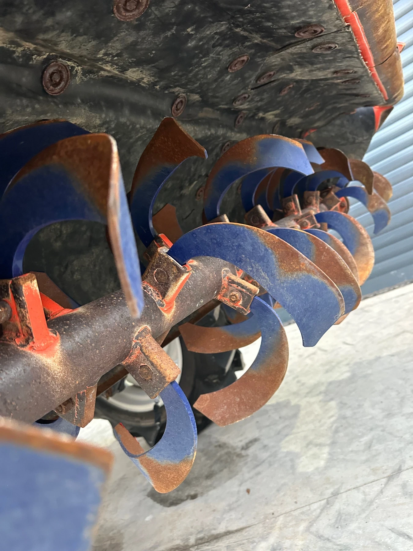  Kubota L300   | Mobile.bg   15