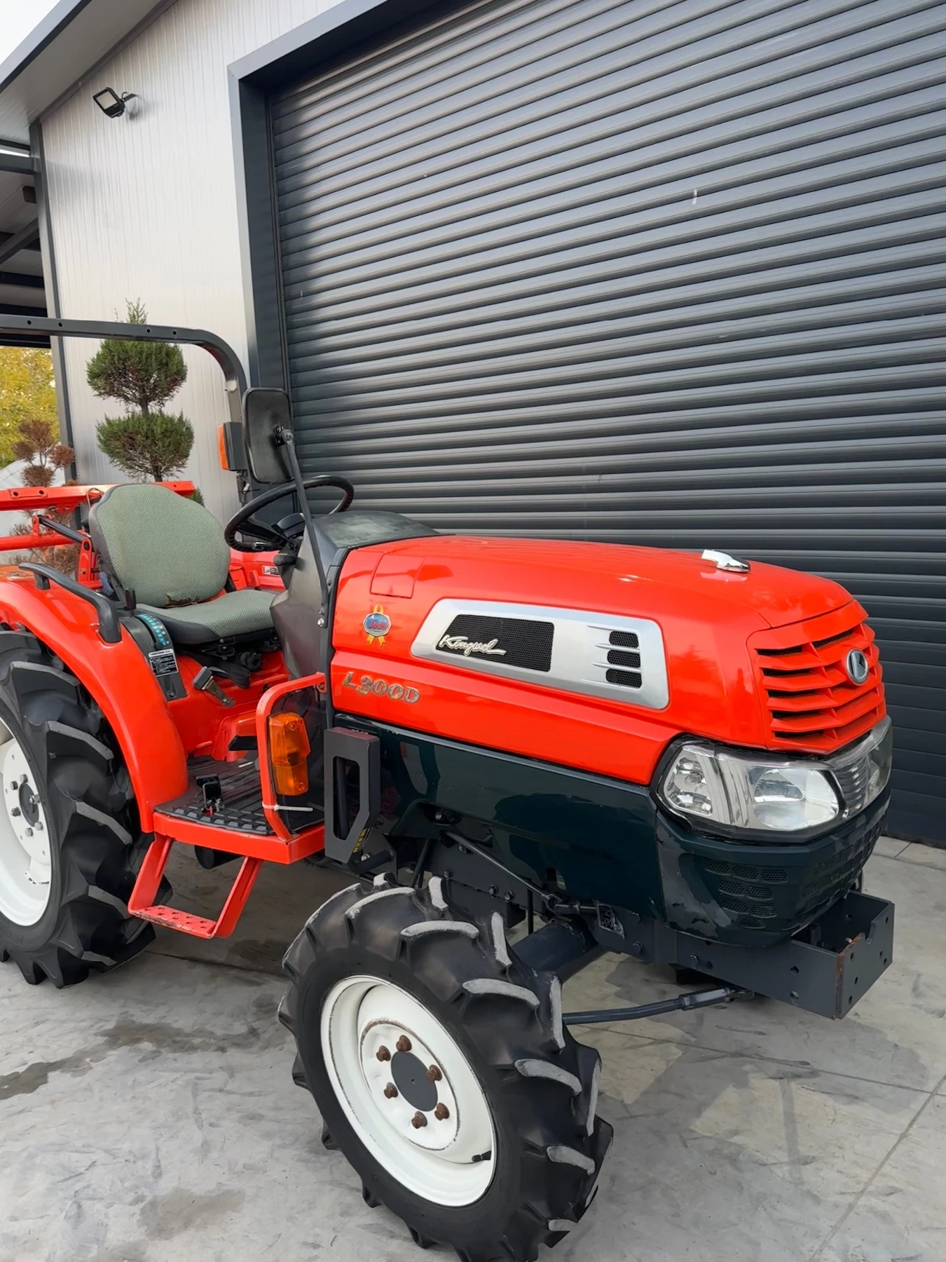  Kubota L300   | Mobile.bg   2