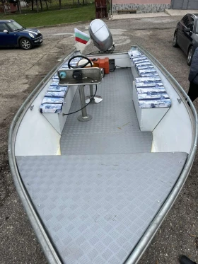 Лодка Lund Stalker 18, снимка 5