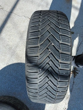 Гуми с джанти Michelin 205/55R16, снимка 4 - Гуми и джанти - 48145504