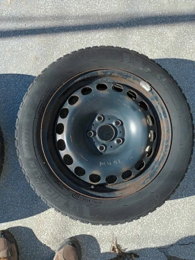 Гуми с джанти Michelin 205/55R16, снимка 3 - Гуми и джанти - 48145504