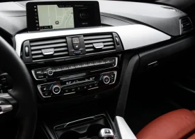 BMW 330 M SPORT | ЧЕРВЕНА КОЖА | БЕЗ ИНЦИДЕНТИ | , снимка 9