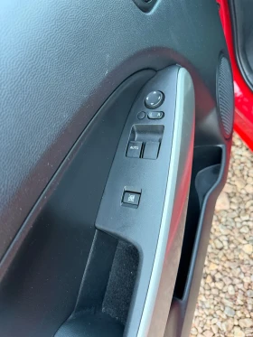 Mazda 2 1.3 DOHC , снимка 13