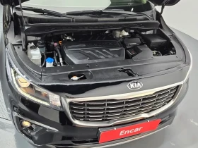 Kia Carnival 9-Seater Prestige, снимка 6