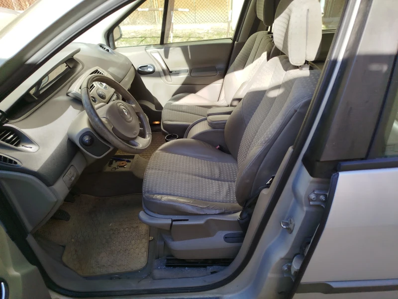 Renault Scenic 2.0/газ - бензин , снимка 6 - Автомобили и джипове - 47887596