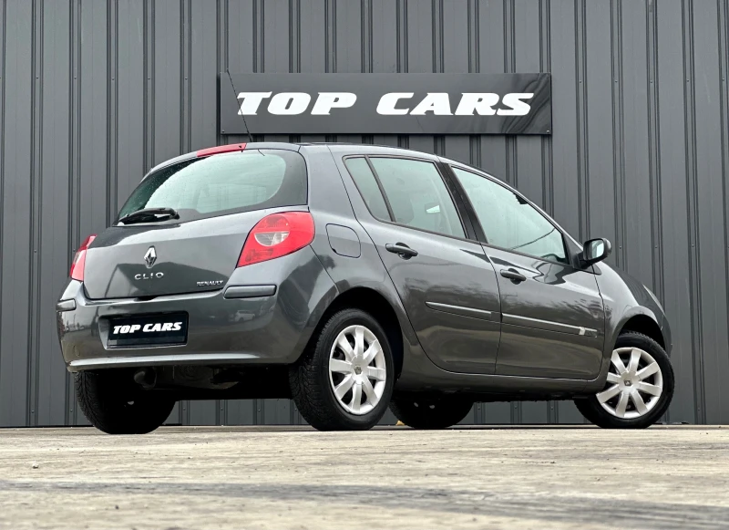 Renault Clio 1.5 DCI, снимка 5 - Автомобили и джипове - 47967565