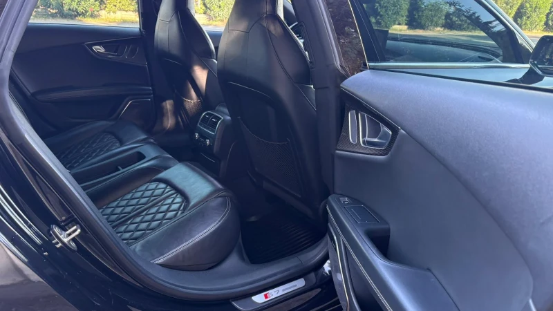 Audi S7 V8 4.0TFSI 420к.с., снимка 16 - Автомобили и джипове - 52160390