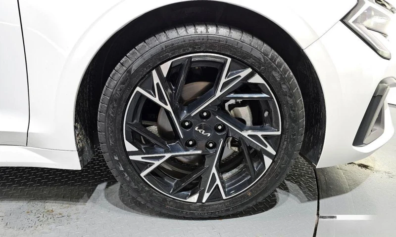 Kia K5 2.0 Noblesse * НАЙ-ДОБРА ЦЕНА В БЪЛГАРИЯ* , снимка 5 - Автомобили и джипове - 52357620