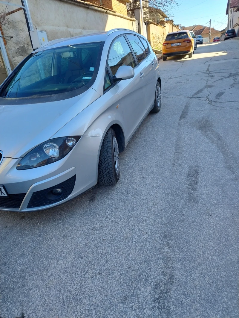 Seat Altea, снимка 2 - Автомобили и джипове - 52801402