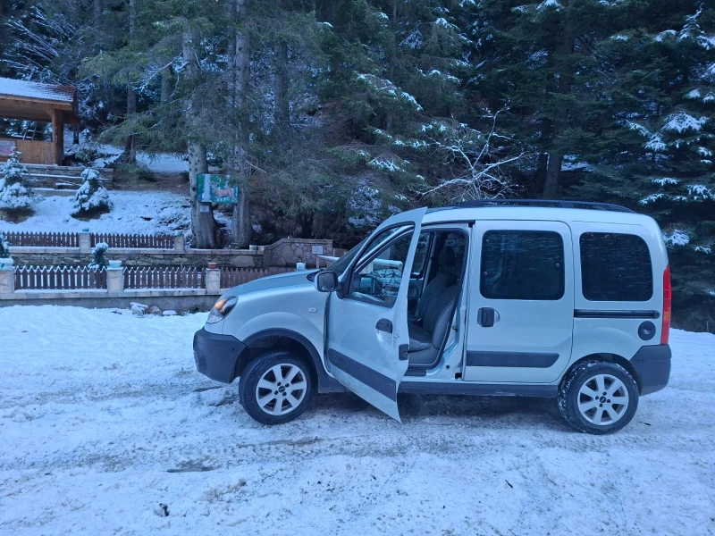 Renault Kangoo 1.6, снимка 6 - Автомобили и джипове - 52921579