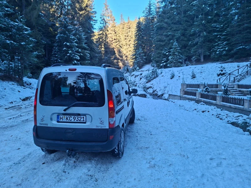 Renault Kangoo 1.6, снимка 4 - Автомобили и джипове - 52921579