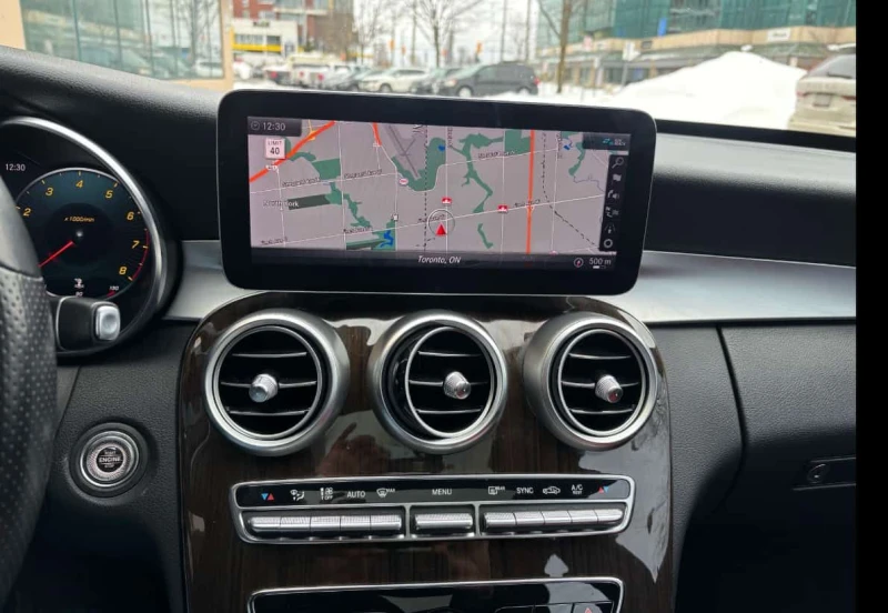 Mercedes-Benz C 300 4MATIC * ДИСТРОНИК* BURMASTER* 360 КАМЕРА* , снимка 11 - Автомобили и джипове - 53507522