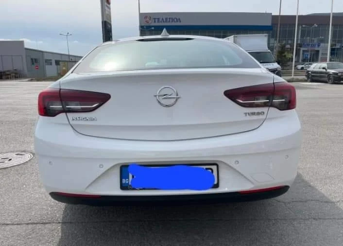 Opel Insignia Grand Sport (B) 1.5 Turbo, (165 к.с), снимка 8 - Автомобили и джипове - 48222769