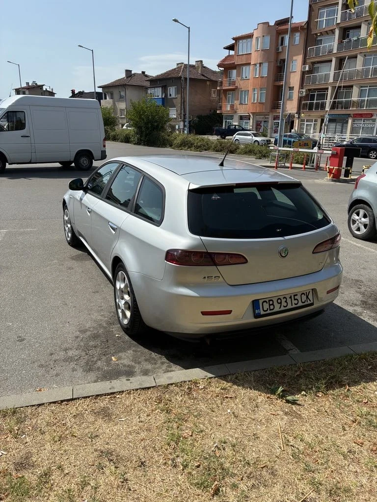 Alfa Romeo 159 sportwagon  - изображение 5