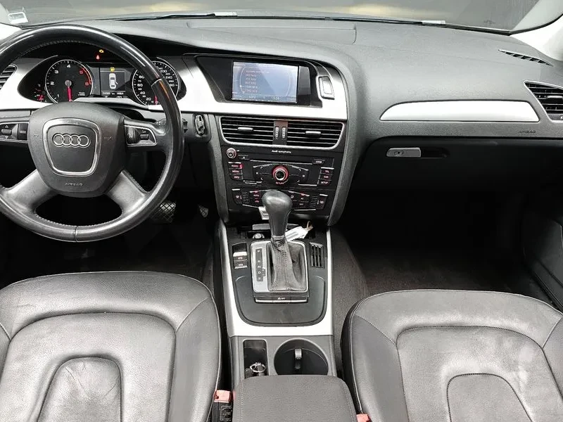 Audi A4 2.0 TDI - САМО 30% АВАНС, снимка 7 - Автомобили и джипове - 56114903