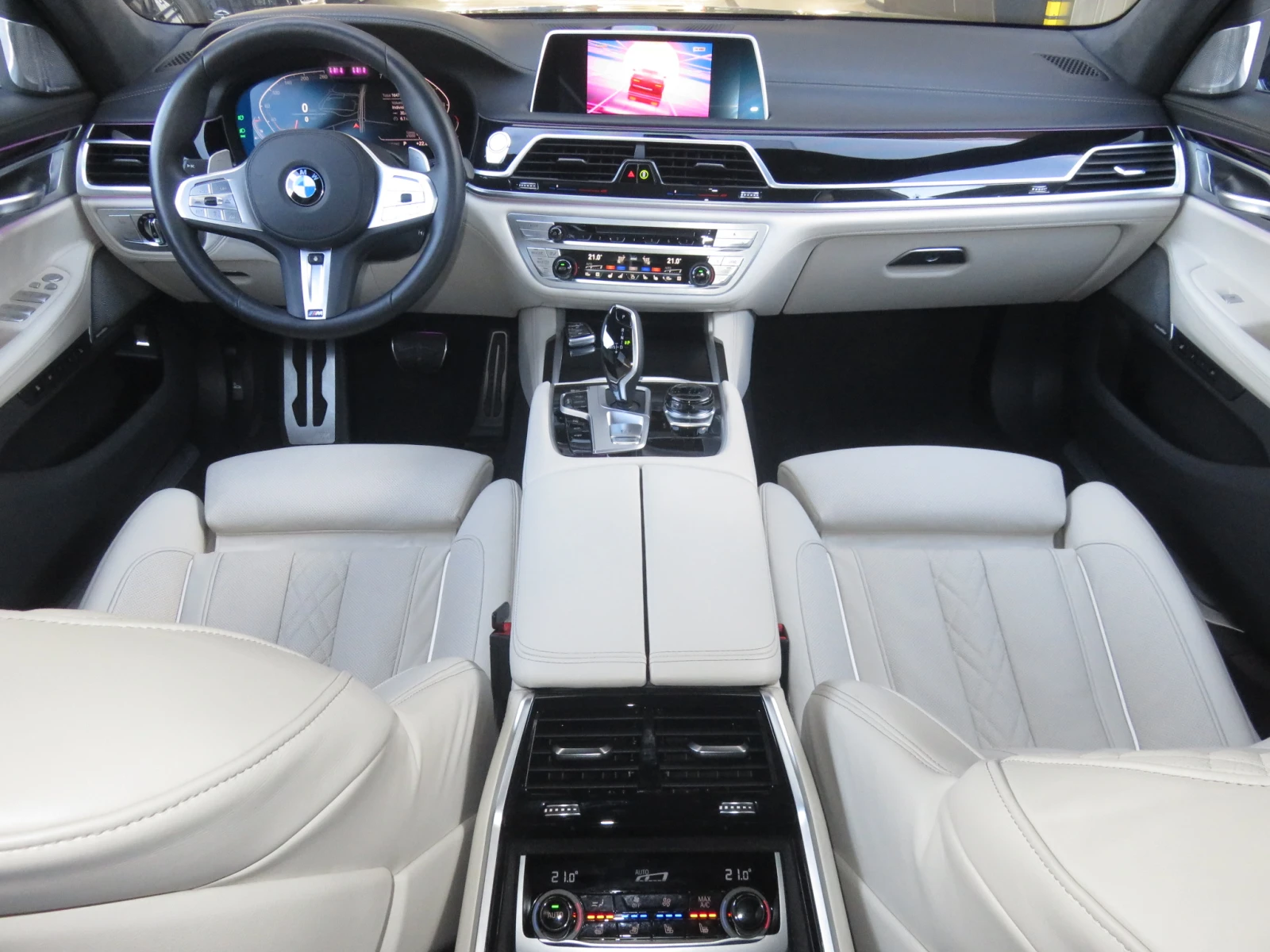 BMW 750 Li xDrive, M-Paket, 3xTV, B&W, 4xOбдухване, FULL - изображение 6