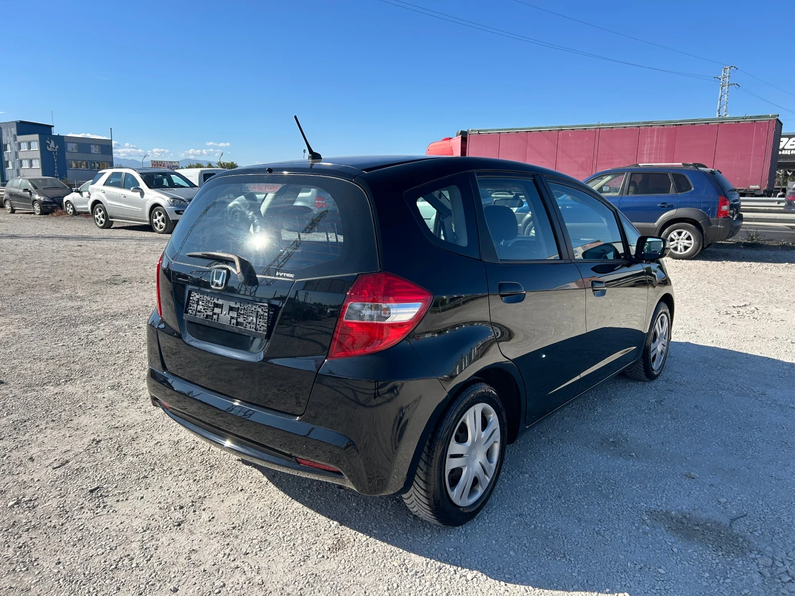 Honda Jazz 1.4i* 99k.c* АВТОМАТИК* ГАЗ - изображение 4