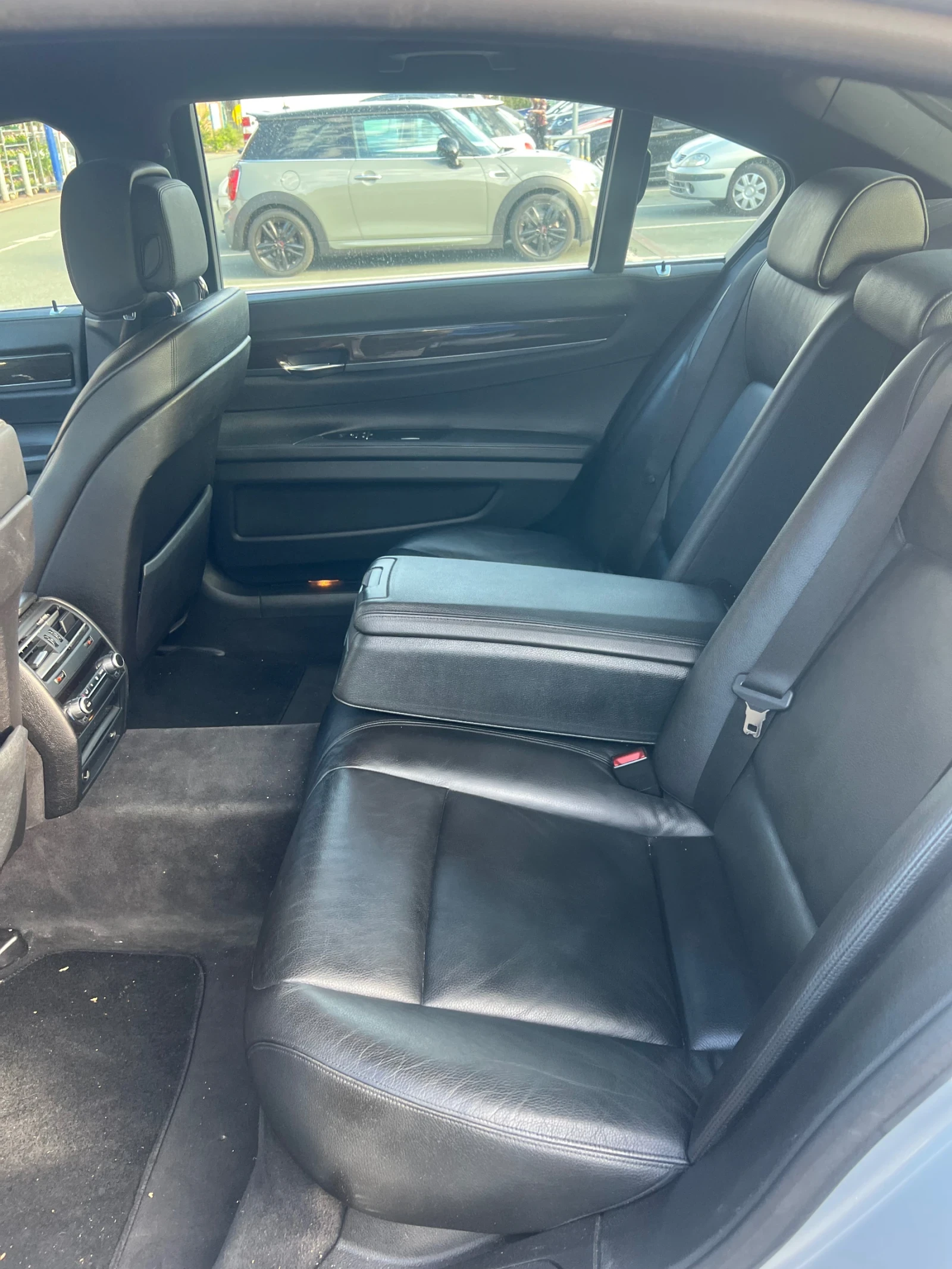 BMW 730  - изображение 10