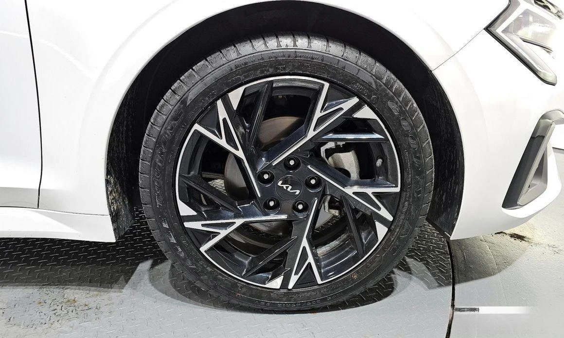 Kia K5 2.0 Noblesse * НАЙ-ДОБРА ЦЕНА В БЪЛГАРИЯ*  - изображение 5