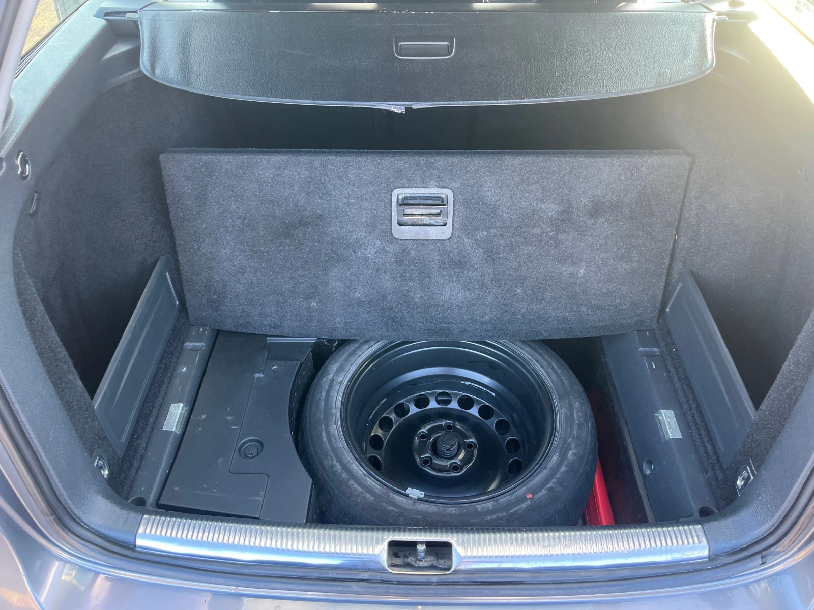 VW Passat 2.0TDI HIGHLINE/КОЖА - изображение 9