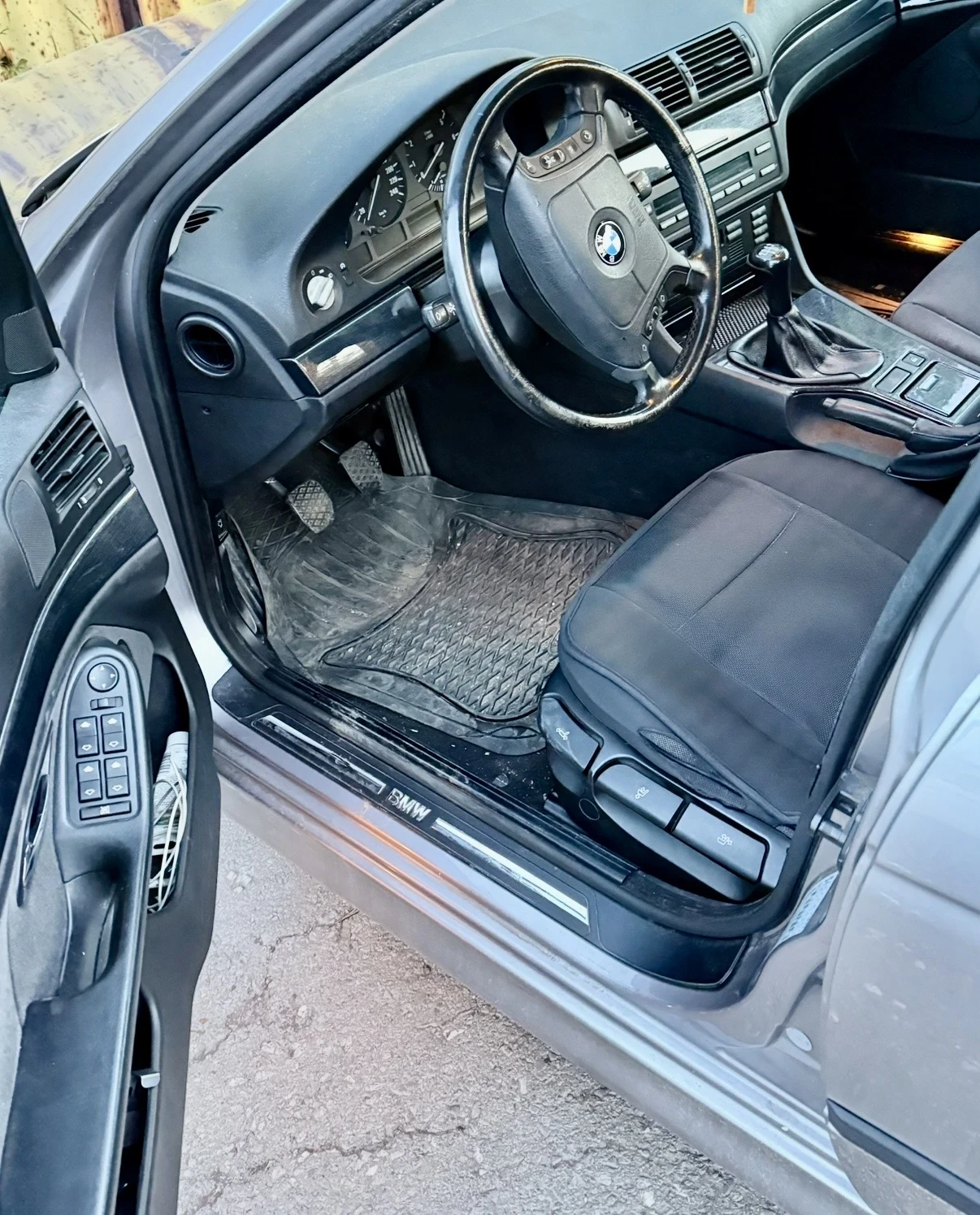 BMW 520  - изображение 4