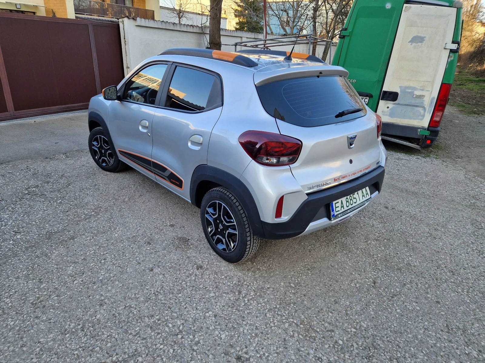 Dacia Spring, снимка 4 - Автомобили и джипове - 53806791