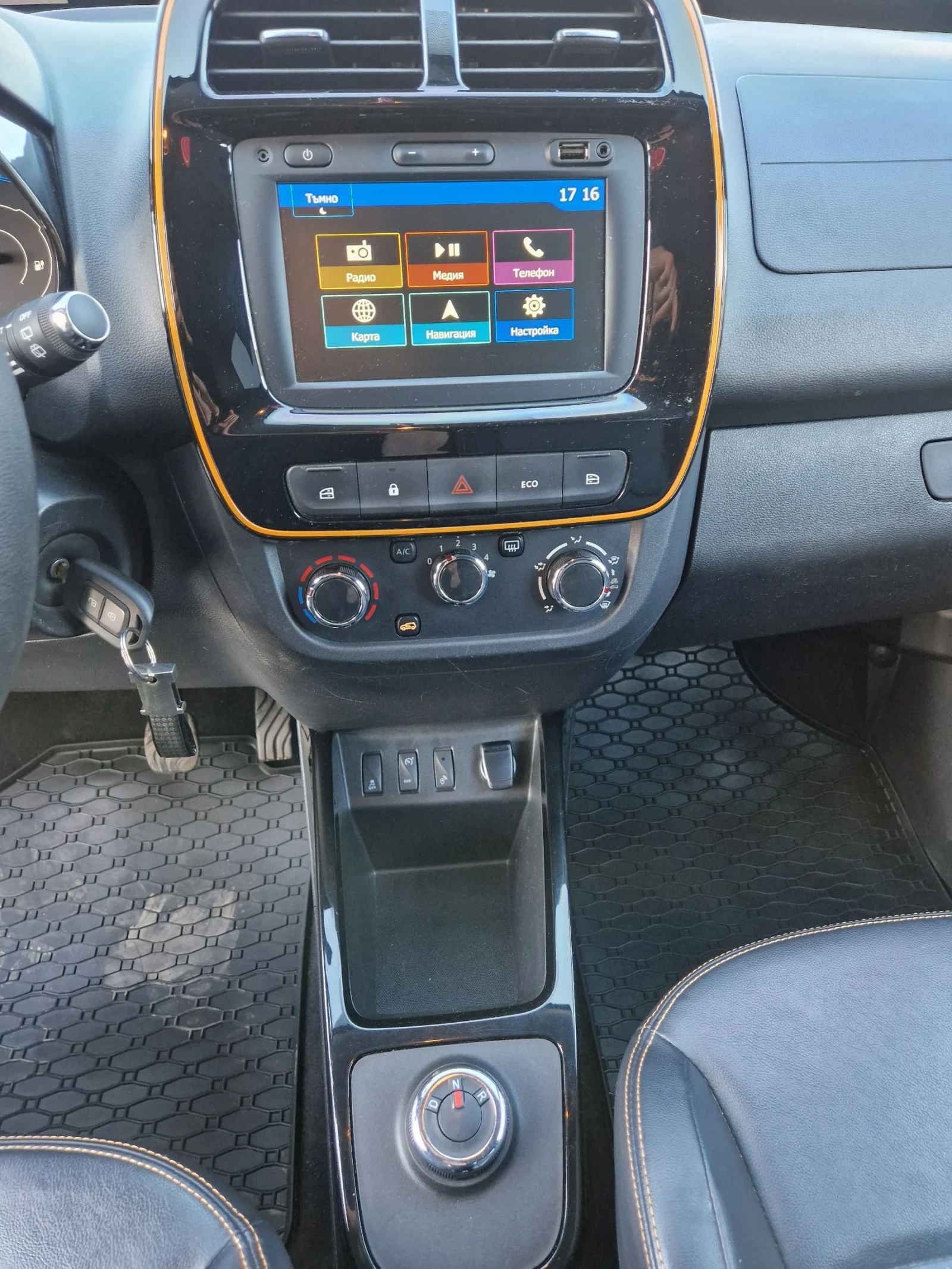 Dacia Spring, снимка 10 - Автомобили и джипове - 53806791