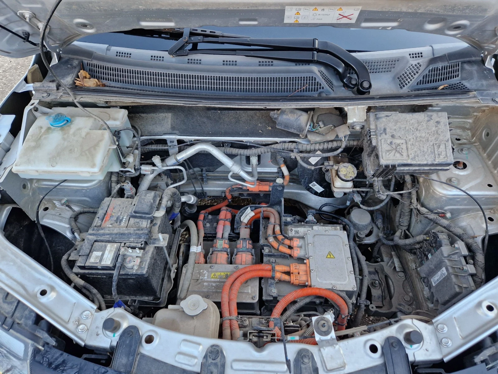 Dacia Spring, снимка 13 - Автомобили и джипове - 53806791