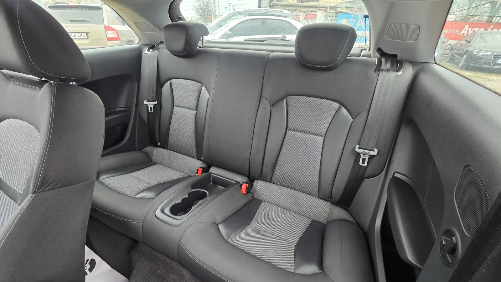 Audi A1 1.4* S_line* АВТОМАТИК* BI-XENON, снимка 14 - Автомобили и джипове - 53910656