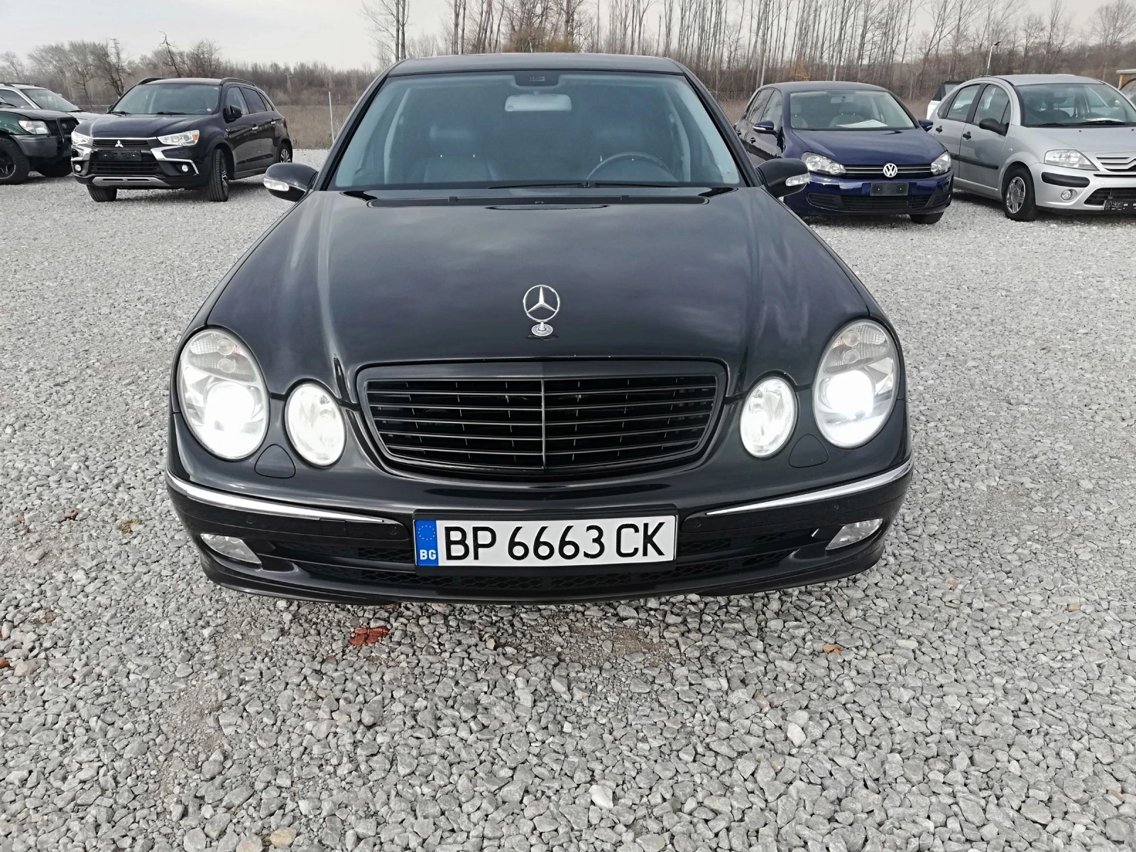 Mercedes-Benz E 220 2.2D NAVI AVT AVANGARD, снимка 2 - Автомобили и джипове - 53963290