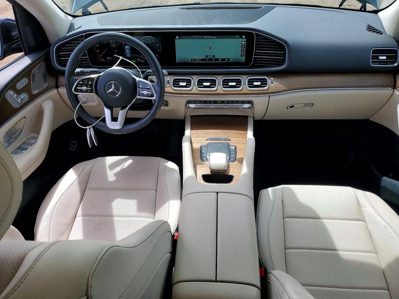 Mercedes-Benz GLE 450 3.0l 4Matic, снимка 8 - Автомобили и джипове - 54417374