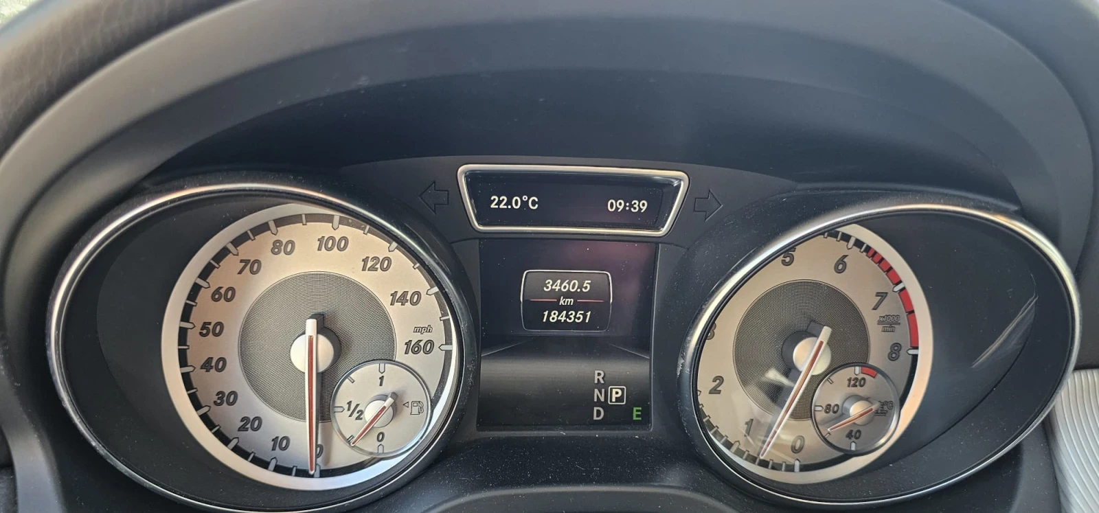 Mercedes-Benz CLA 250 250, снимка 14 - Автомобили и джипове - 54723129
