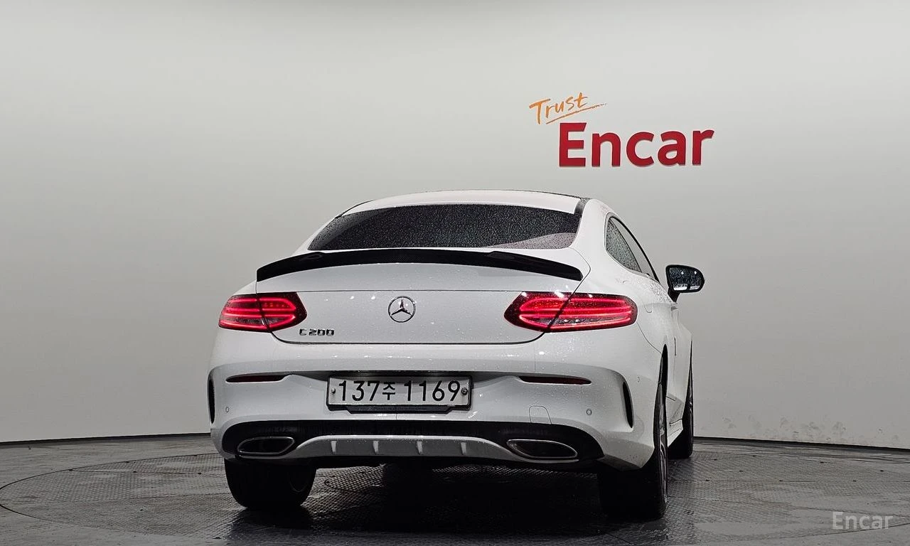 Mercedes-Benz C 200 AMG* LINE* ПОДГРЕВ* КАМЕРА* ПАНОРАМА* КЕЙЛЕС* , снимка 4 - Автомобили и джипове - 54743665