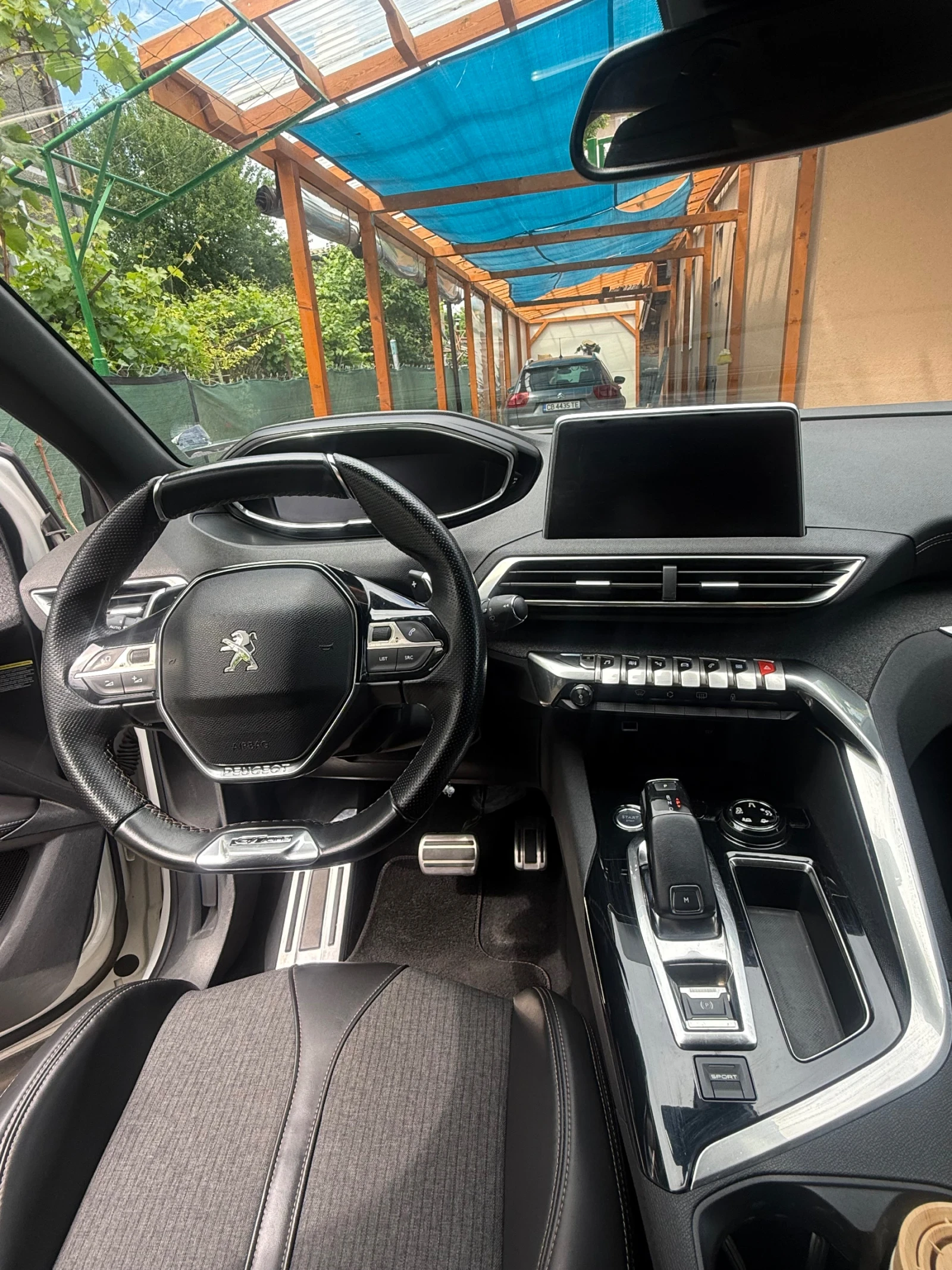 Peugeot 3008 1.6 Blue HDI GT Line, снимка 10 - Автомобили и джипове - 54801543