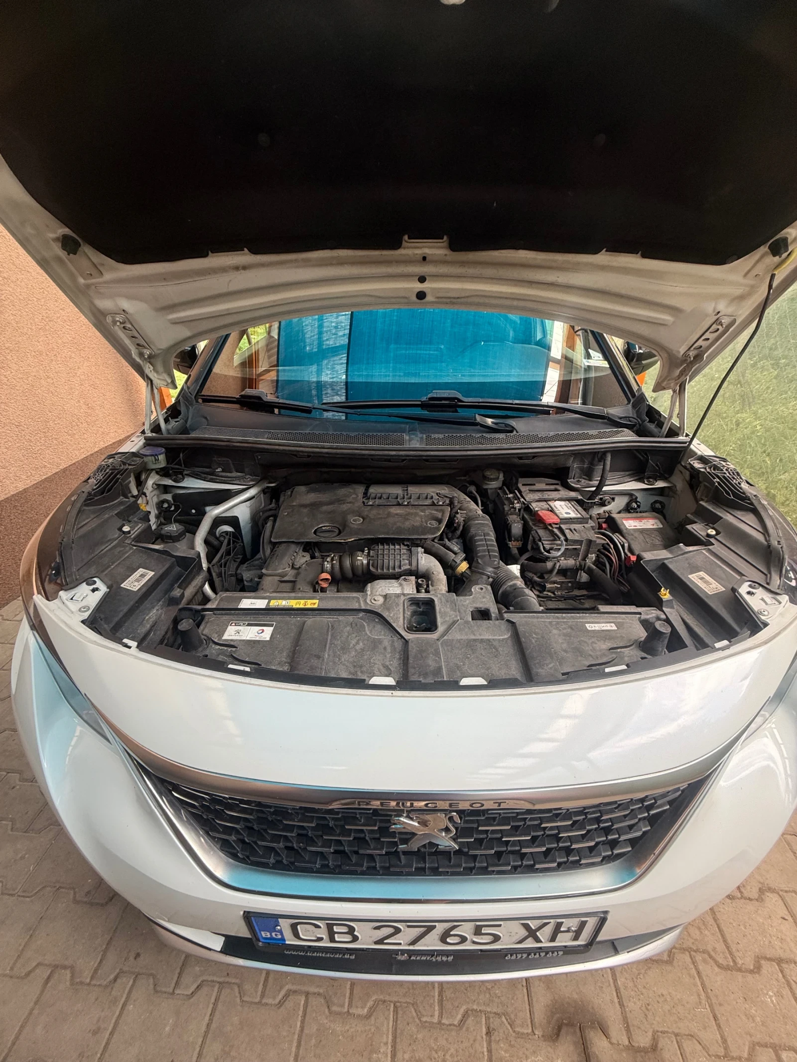 Peugeot 3008 1.6 Blue HDI GT Line, снимка 13 - Автомобили и джипове - 54801543