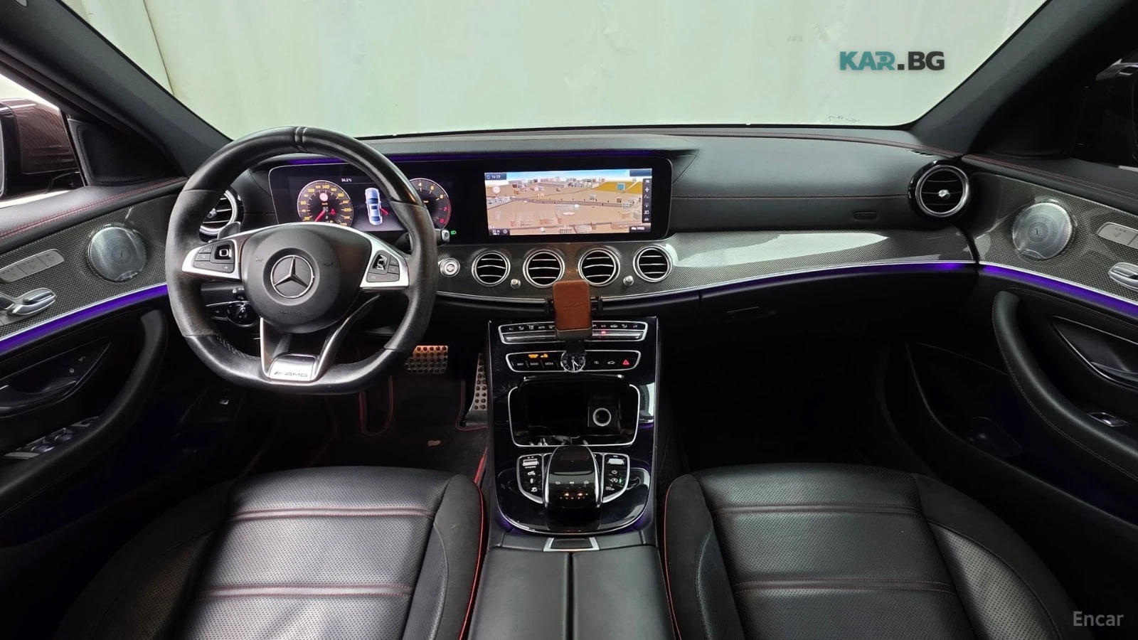 Mercedes-Benz E 43 AMG 4MATIC* BURMESTER* ОБДУХВАНЕ* ХЕДЪП* МАСАЖ* ПАНОРА, снимка 7 - Автомобили и джипове - 55044398