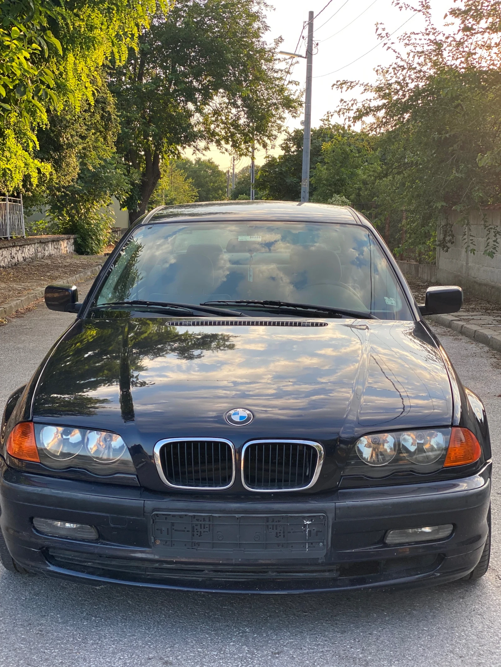 BMW 320 Регистрирана