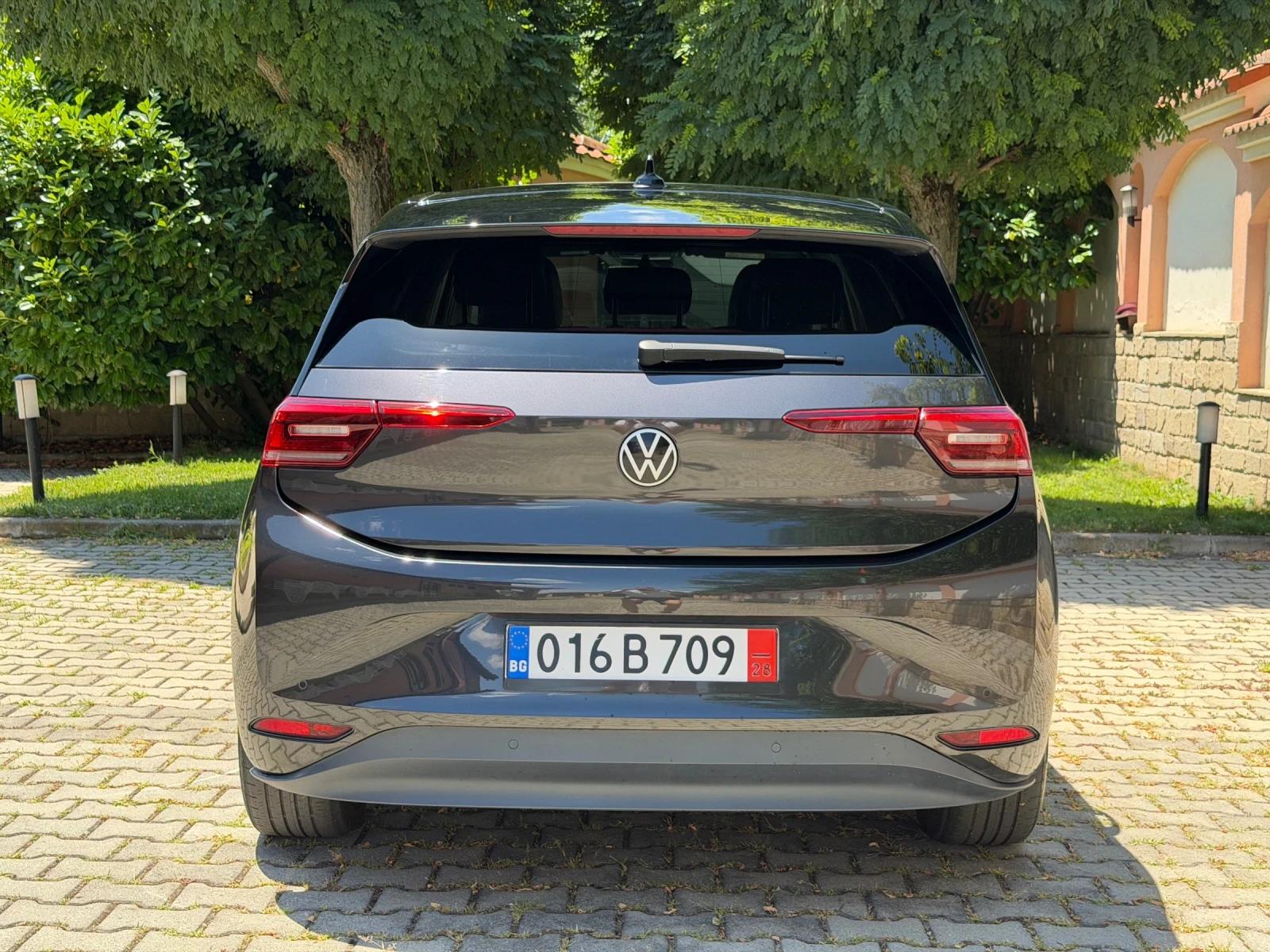 VW ID.3 1st/PRO/IQ/PANO/HeadUp/Keyless/Massage/91kkm, снимка 6 - Автомобили и джипове - 55232458