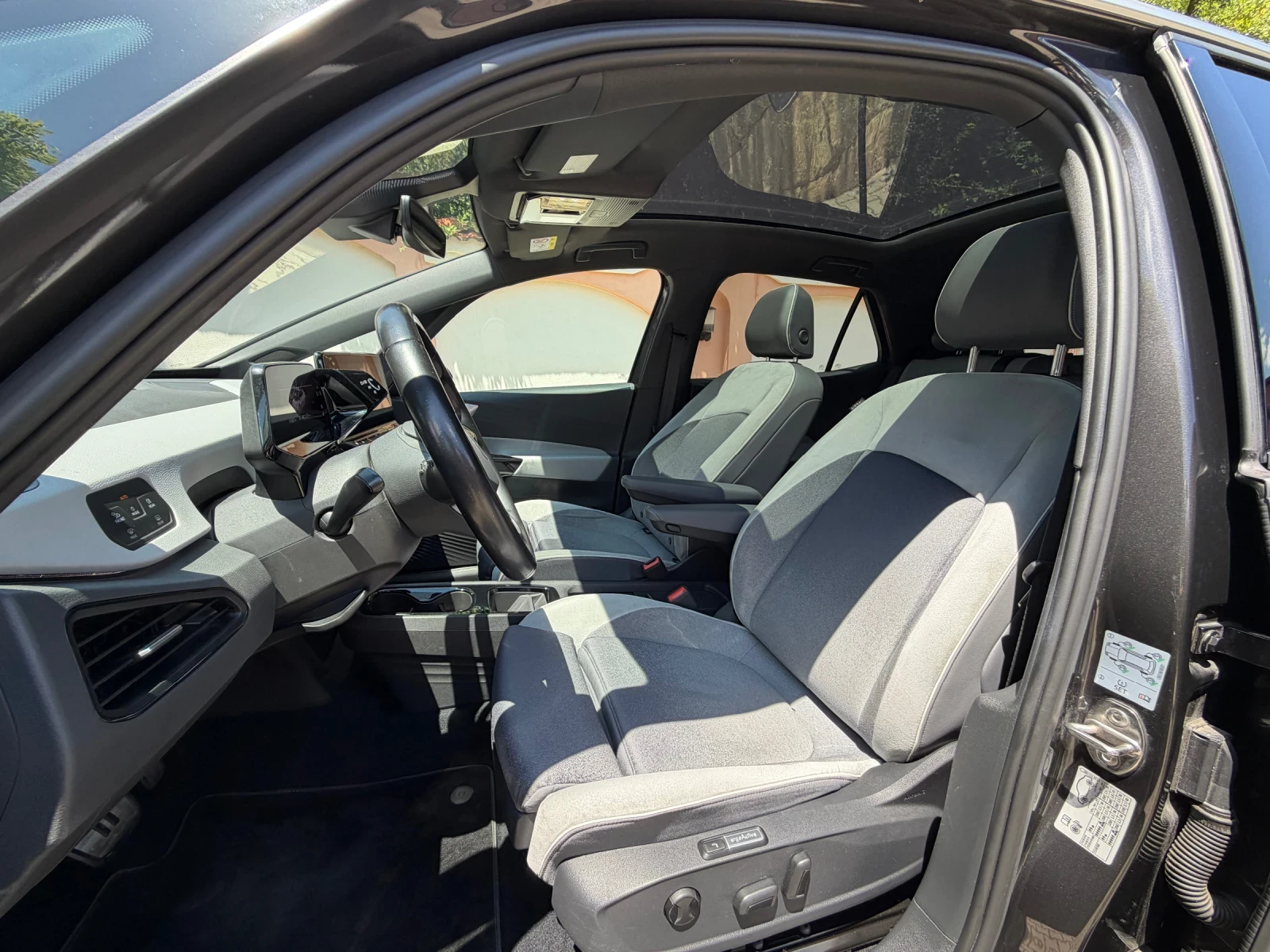 VW ID.3 1st/PRO/IQ/PANO/HeadUp/Keyless/Massage/91kkm, снимка 10 - Автомобили и джипове - 55232458