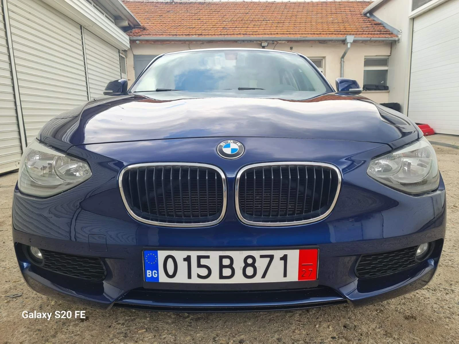 BMW 120 D Германия! Люк! Кожено Рекаро! Подгрев!, снимка 3 - Автомобили и джипове - 55387509