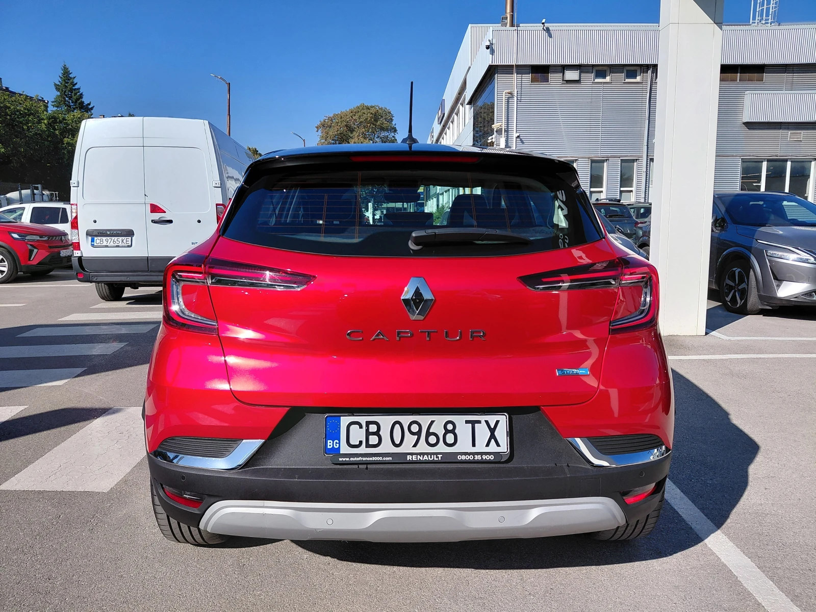 Renault Captur techno E-Tech full hybrid 145, снимка 6 - Автомобили и джипове - 56130115