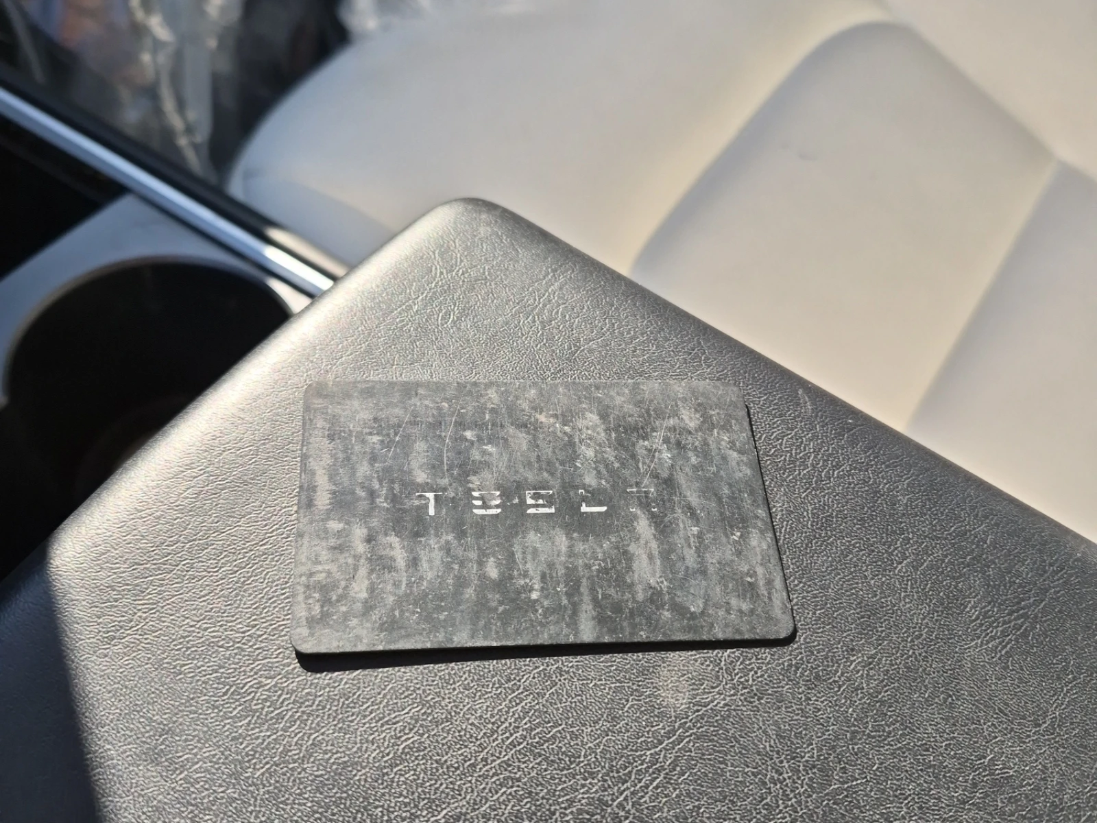 Tesla Model Y PERFORMANCE, снимка 12 - Автомобили и джипове - 56716114