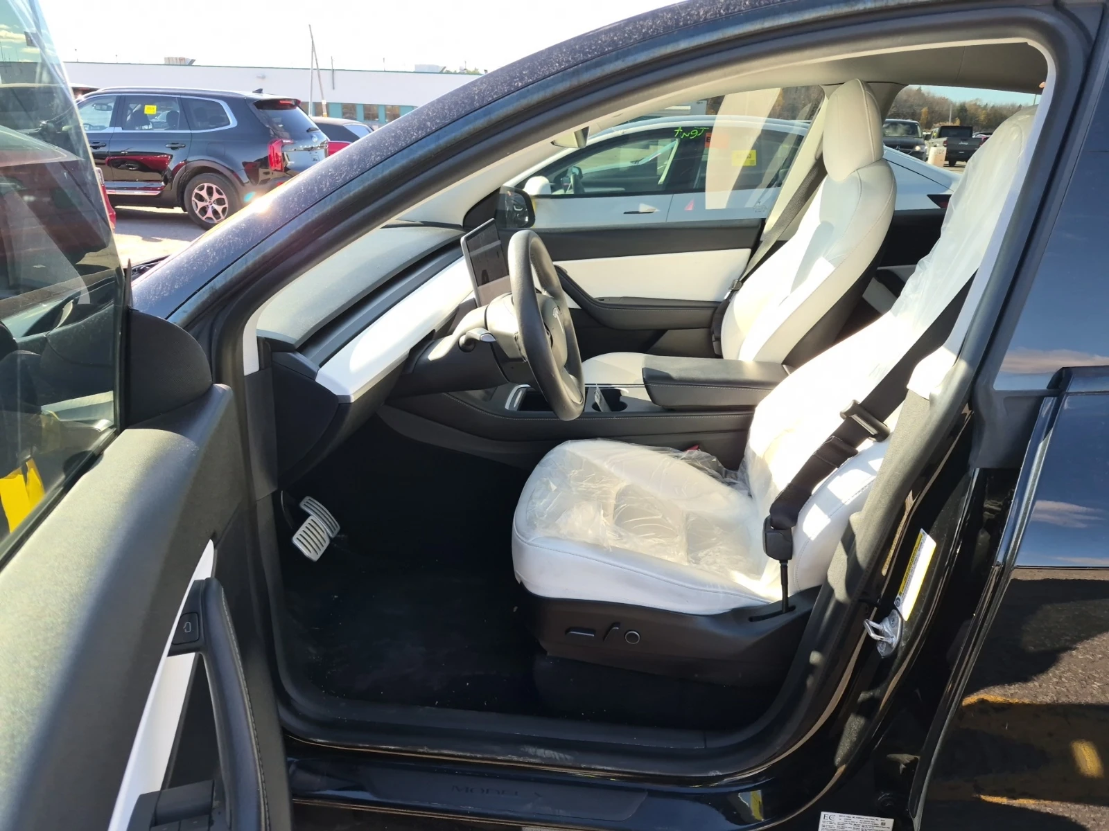 Tesla Model Y PERFORMANCE, снимка 7 - Автомобили и джипове - 56716114